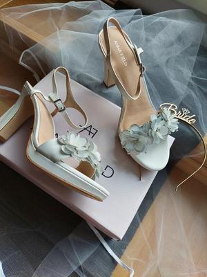luxusni svatebni boty s krystaly vel.40 - Obrázok č. 1